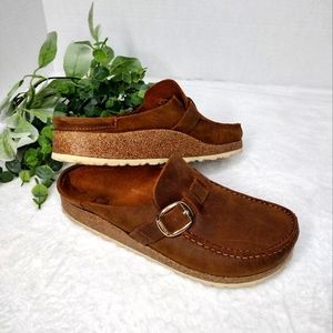 Birkenstocks | Buckley Light Brown Suede Leather Size 8 / 39 gold buckle clogs